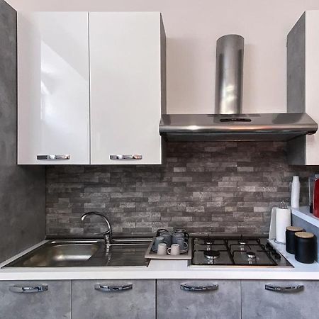 Miracle Apartment Catania Bagian luar foto