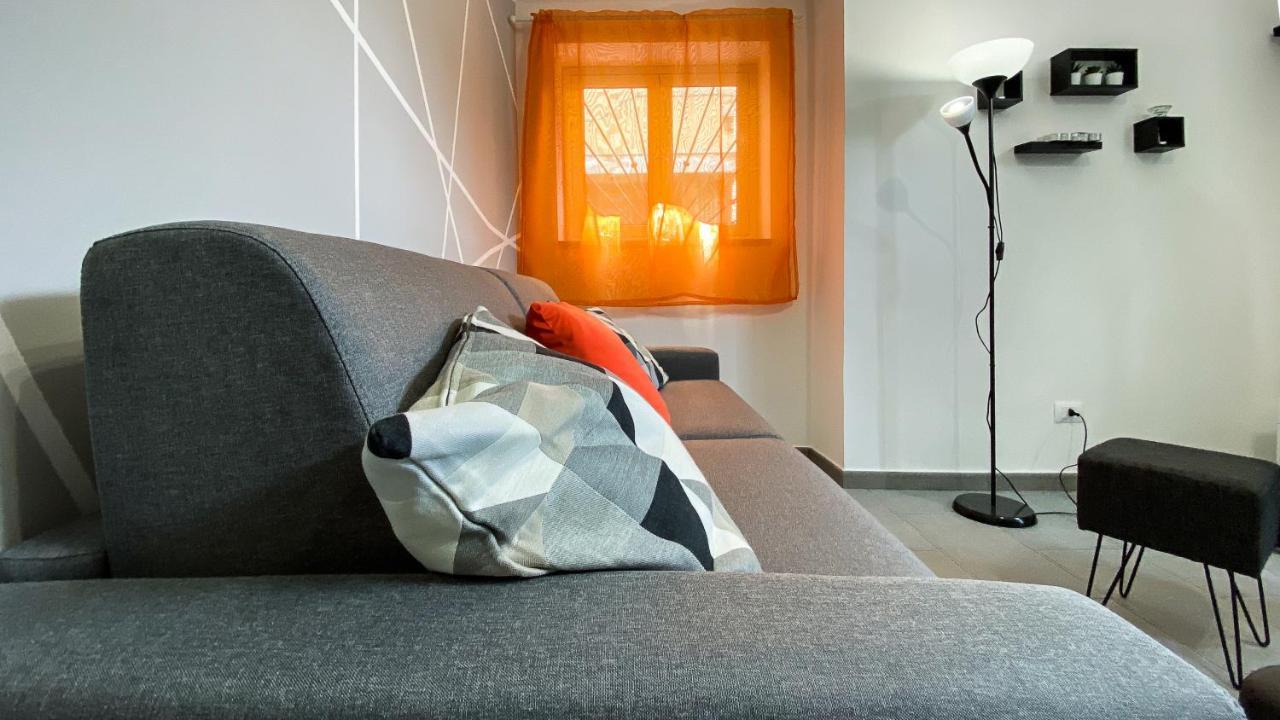 Miracle Apartment Catania Bagian luar foto